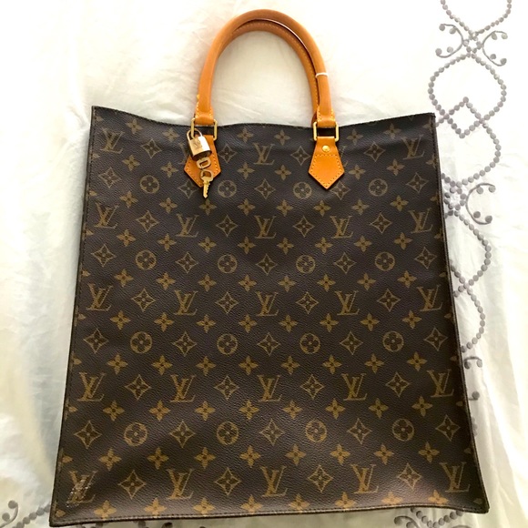 Louis Vuitton Handbags - Louis Vuitton Sac Plat Moofram Canvas and Calfskin